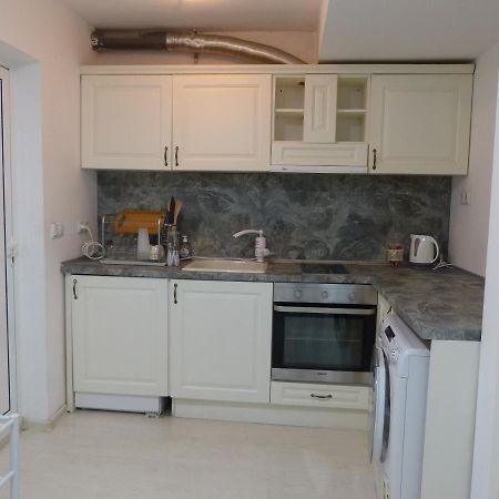 Apartament Holiday Burgas Esterno foto
