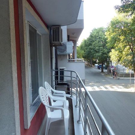 Apartament Holiday Burgas Esterno foto
