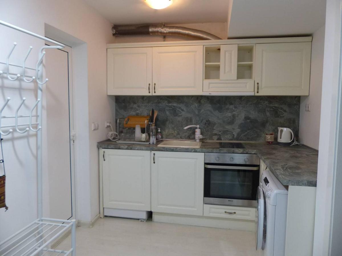Apartament Holiday Burgas Esterno foto
