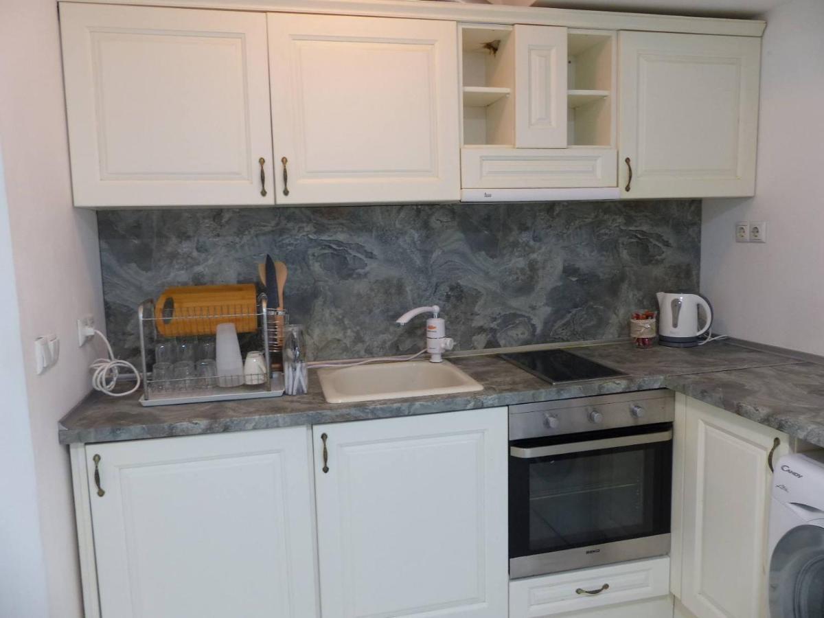 Apartament Holiday Burgas Esterno foto