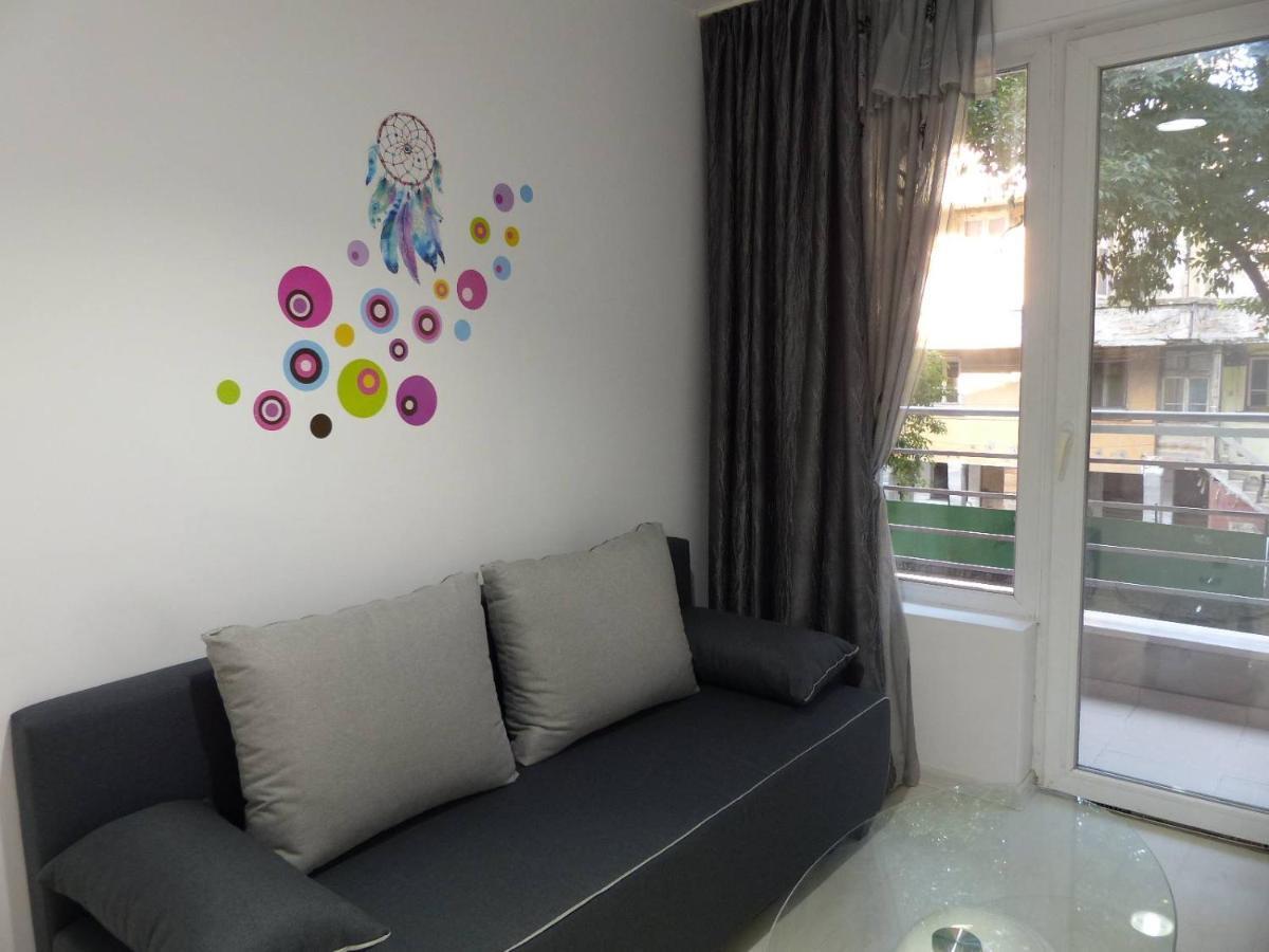 Apartament Holiday Burgas Esterno foto